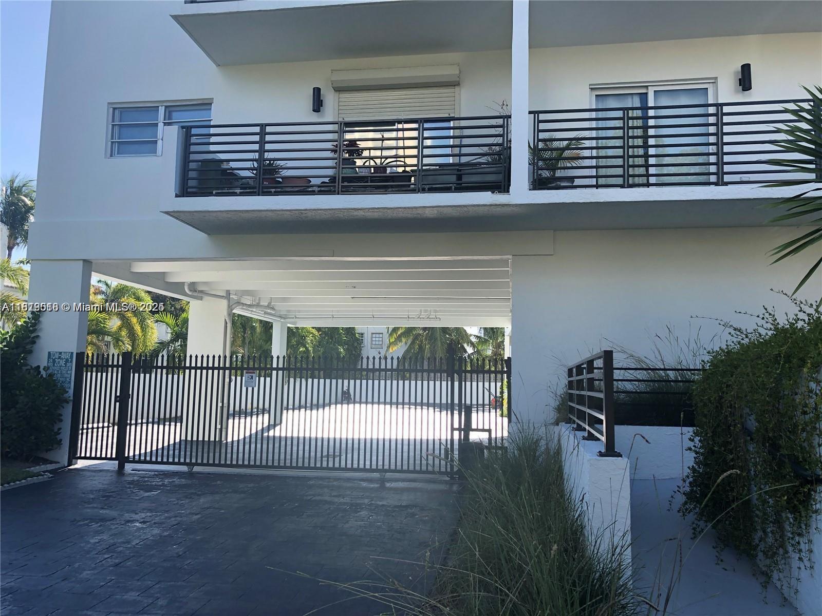JEFFERSON VILLAS CONDO - Residential Lease