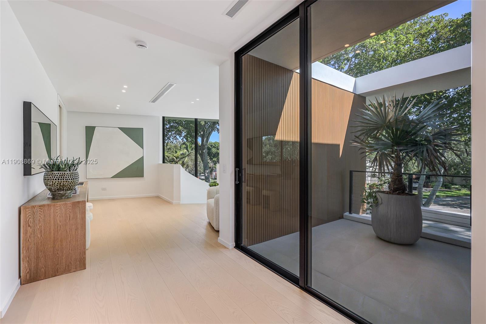 NATOMA MANORS RE SUB - Residential