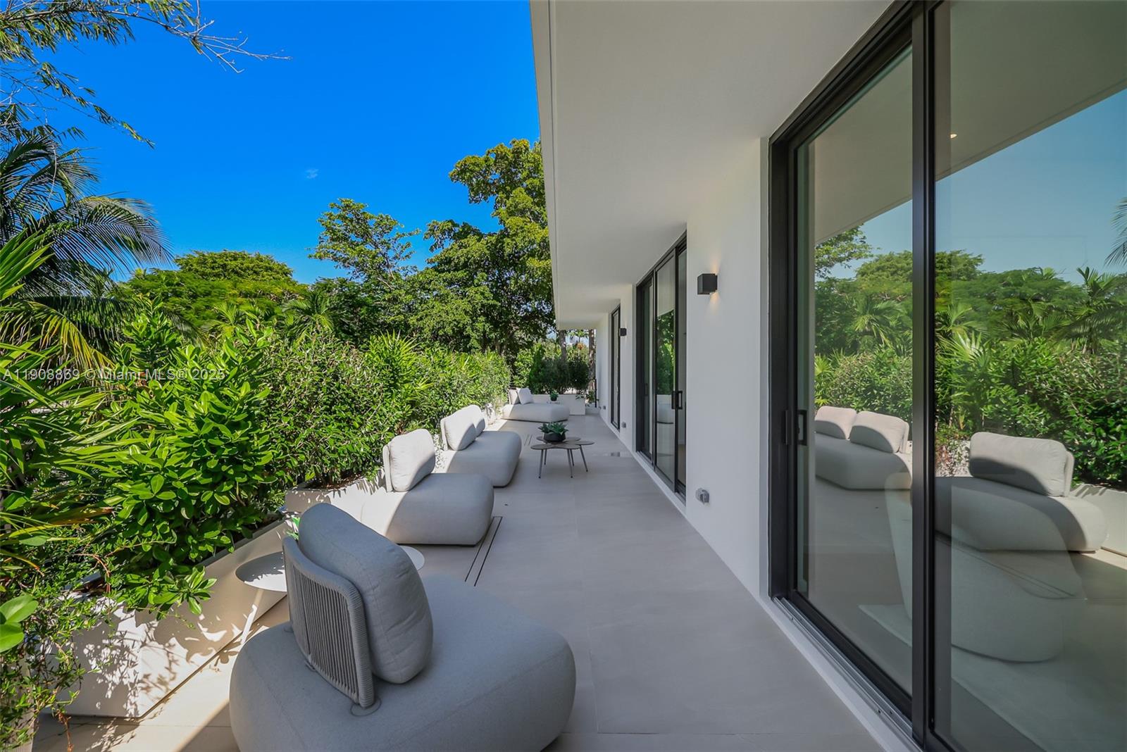 NATOMA MANORS RE SUB - Residential