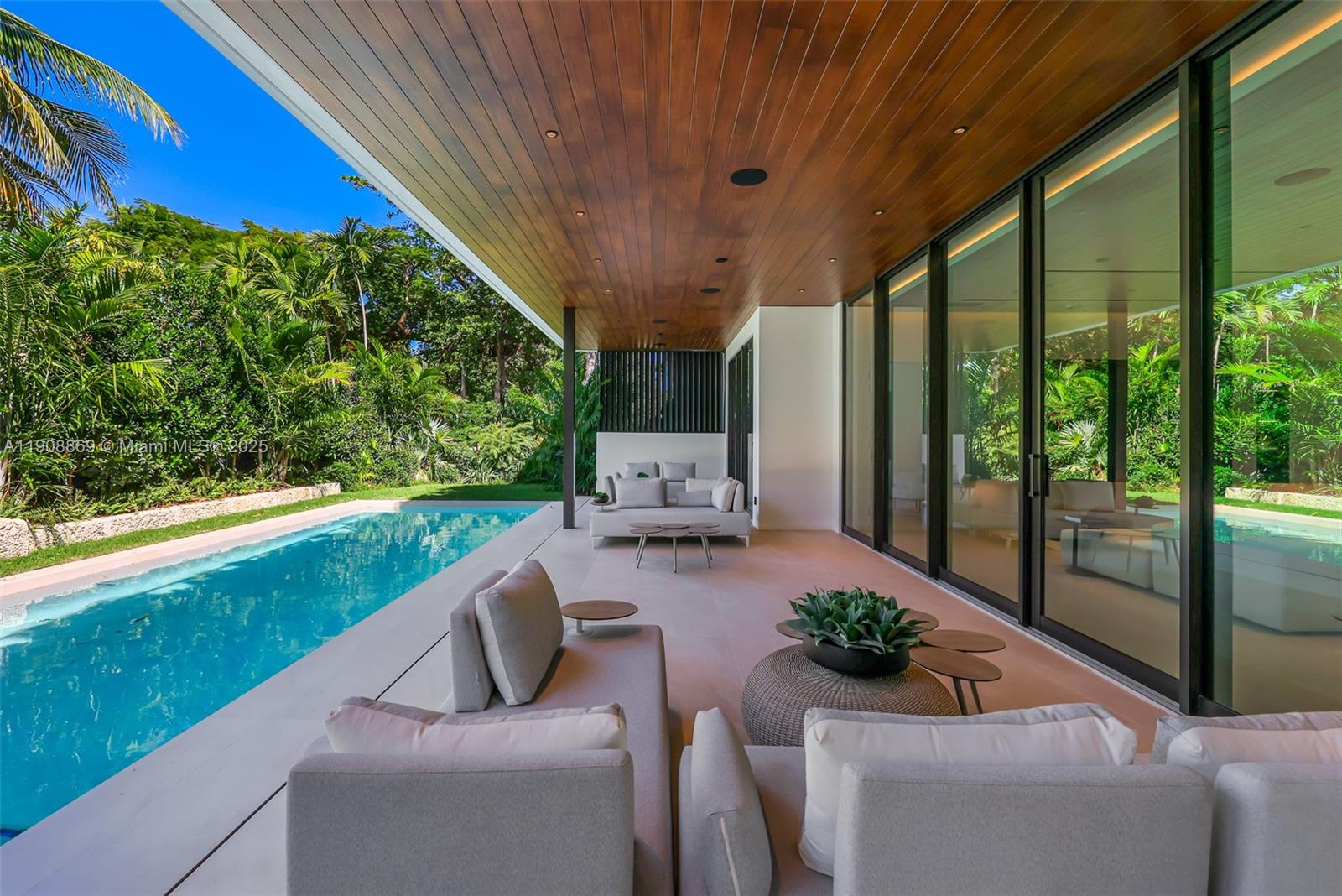 Properties 3 1661 Onaway Dr