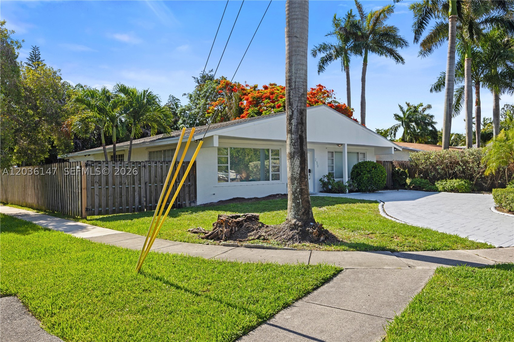 230 NE 5th Ave