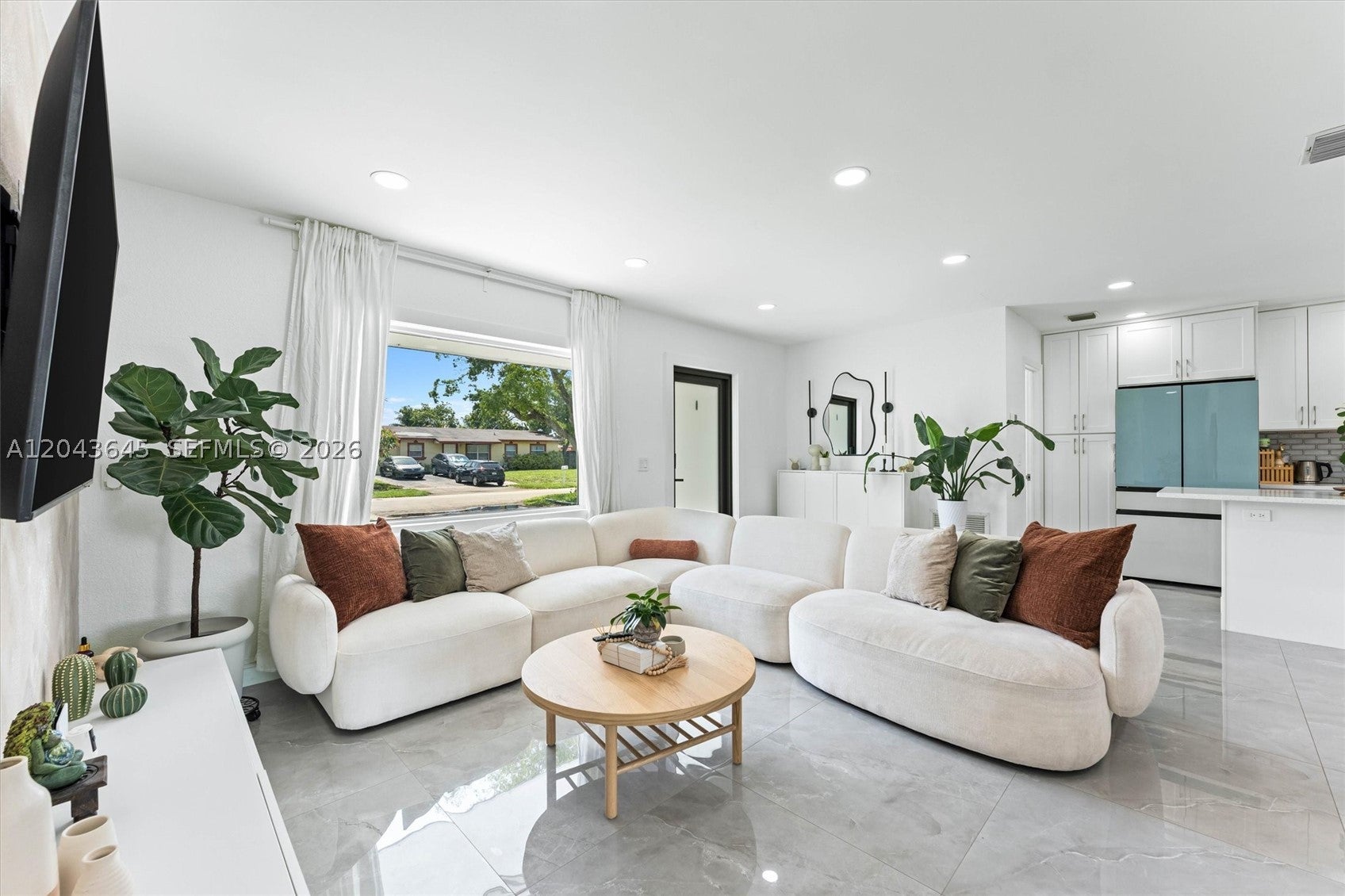 1120 SW 7th Ave