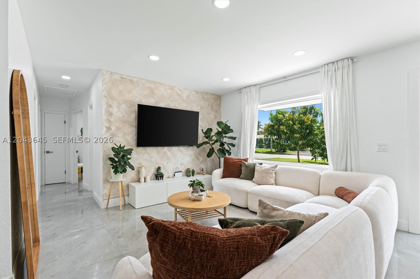 1120 SW 7th Ave