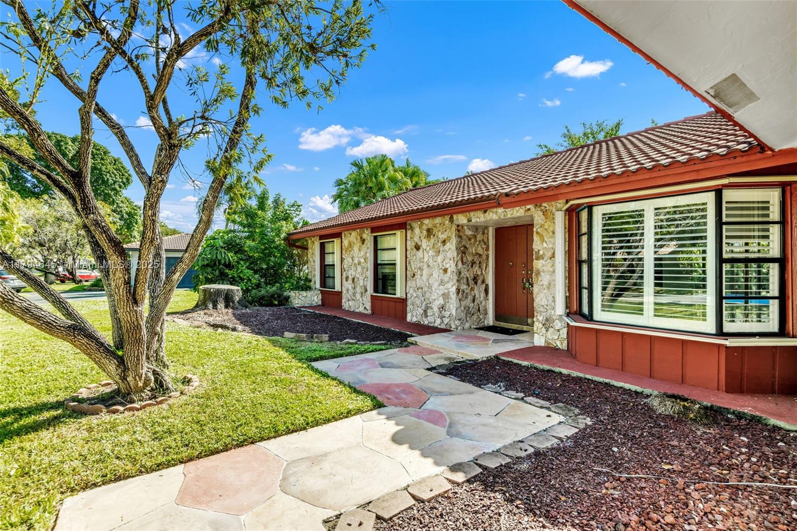 9866 Nw 19th St, Coral Springs, Broward County, Florida - 4 Bedrooms  
2 Bathrooms - 
