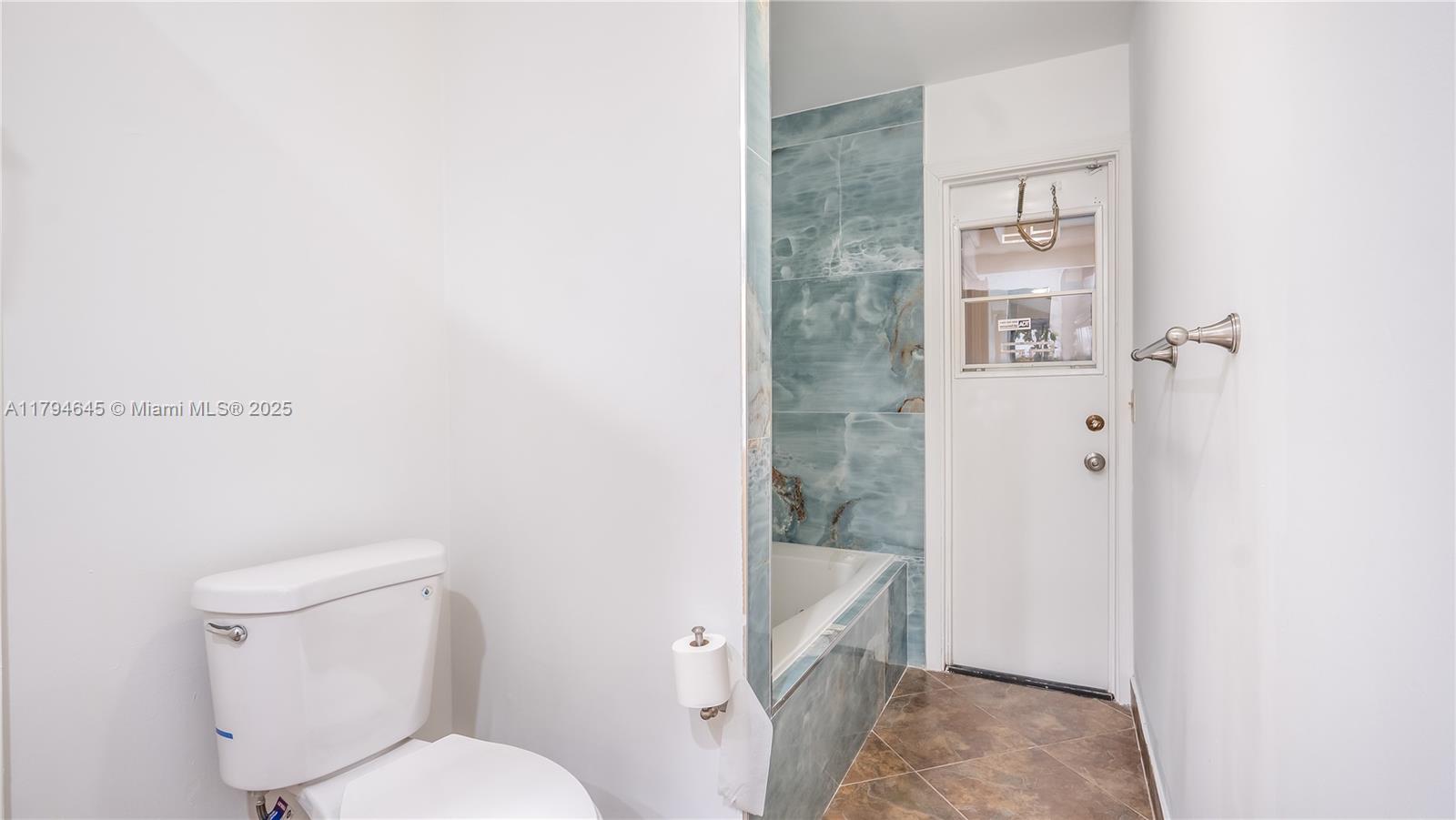 MAPLEWOOD - Residential