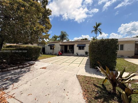 2260 SW 25th St Miami FL 33133