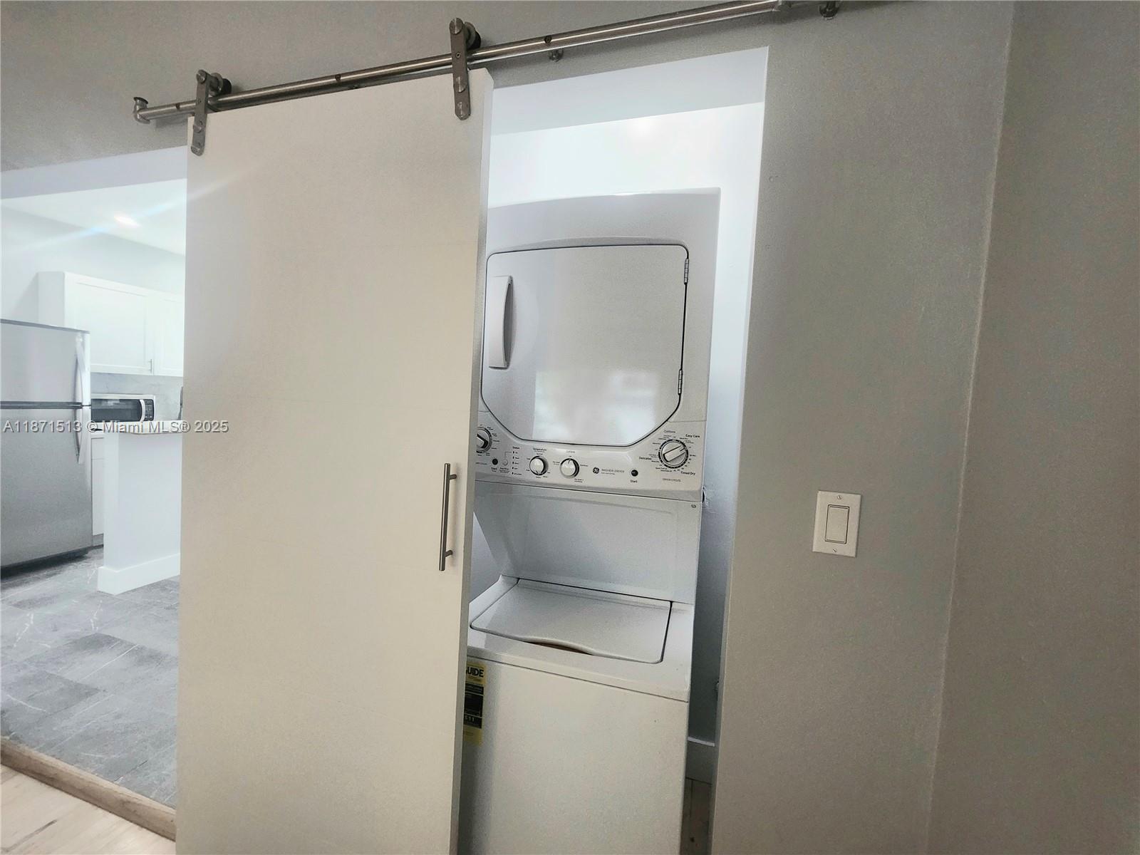 LINCOLN SUB - Residential Lease