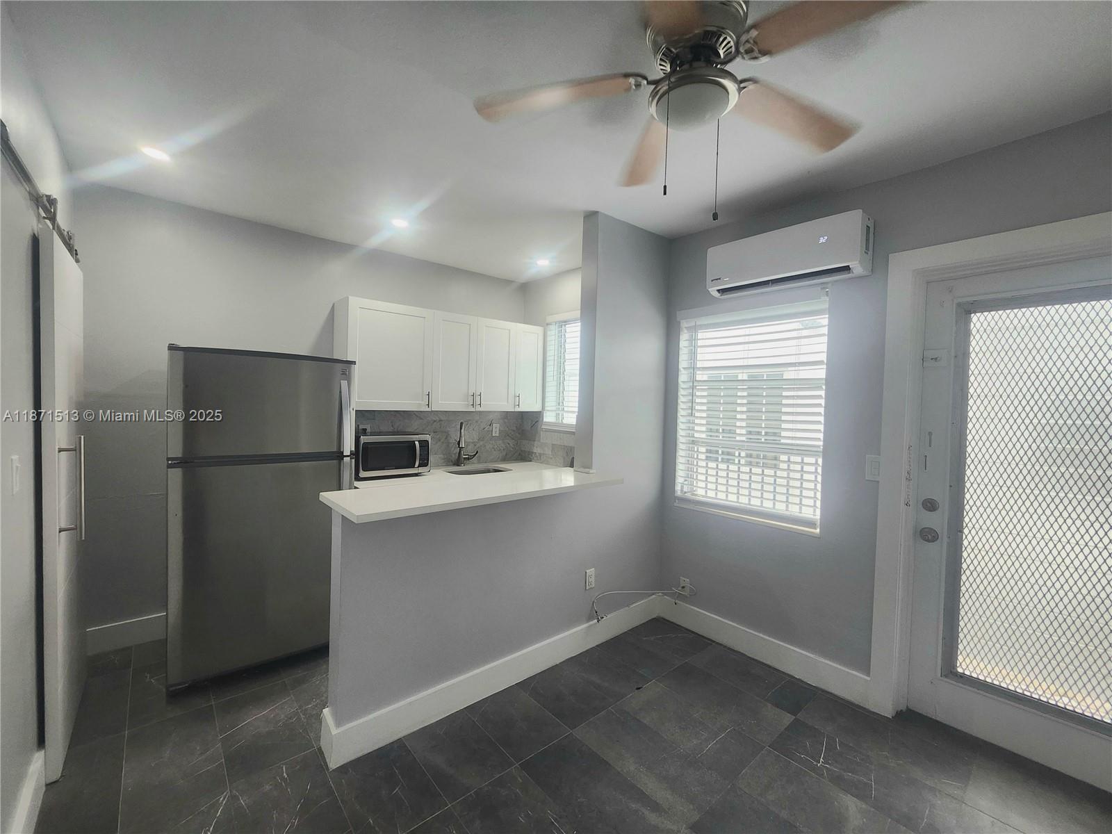LINCOLN SUB - Residential Lease