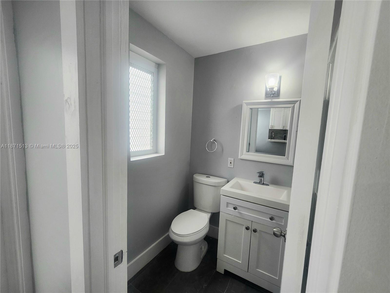 LINCOLN SUB - Residential Lease