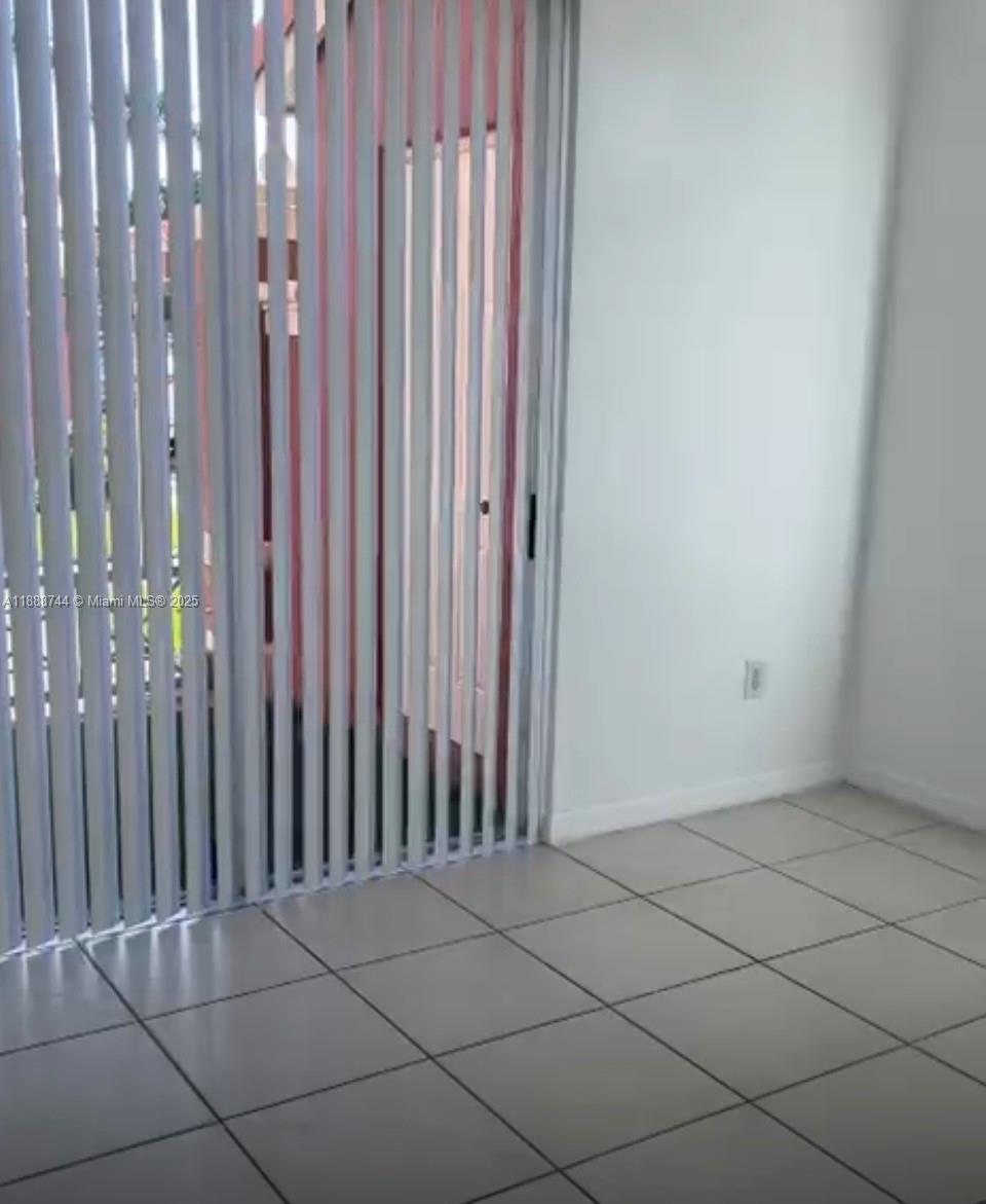 THE GATES AT DORAL ISLES - Residential