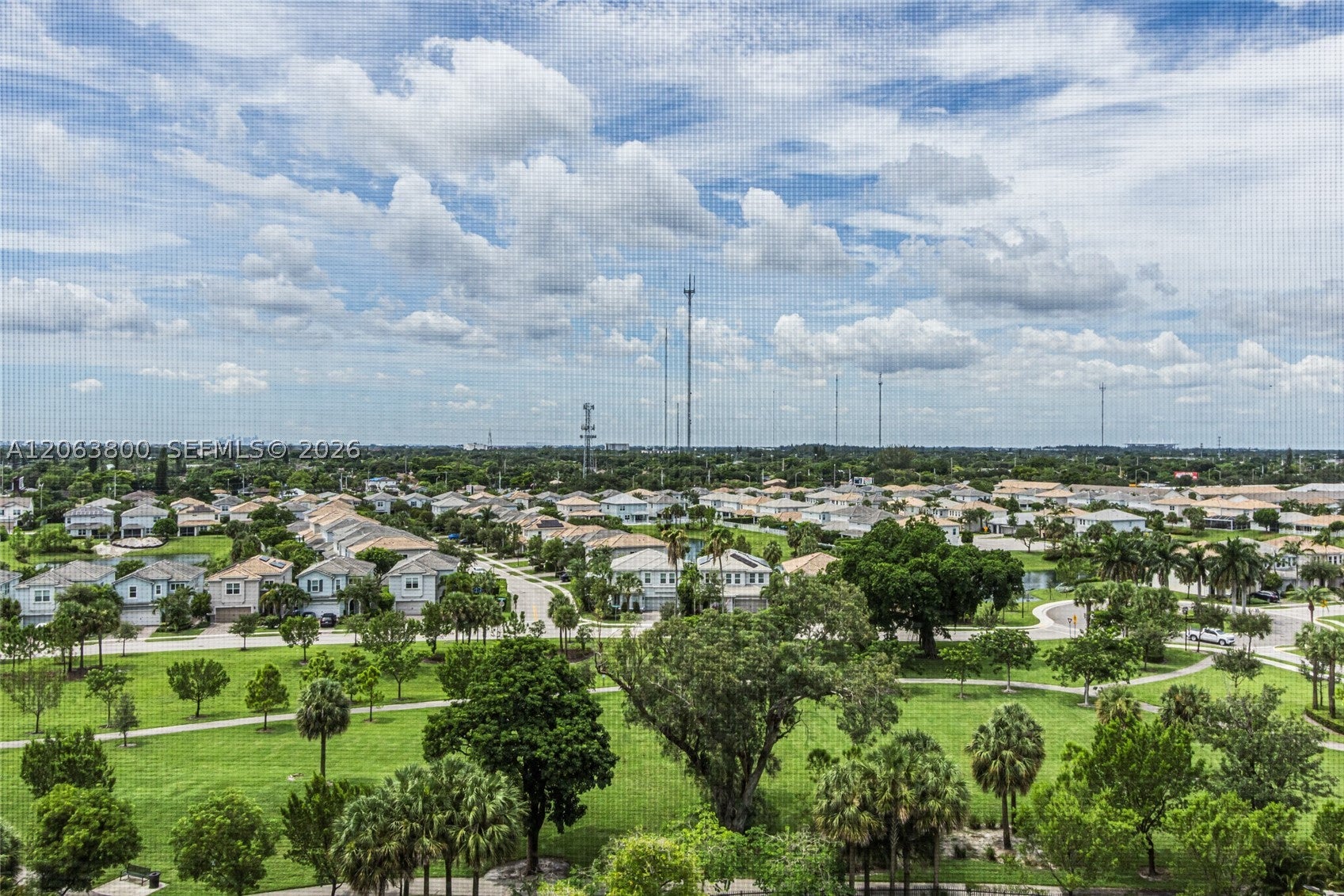 4400 Hillcrest Dr 1005A
