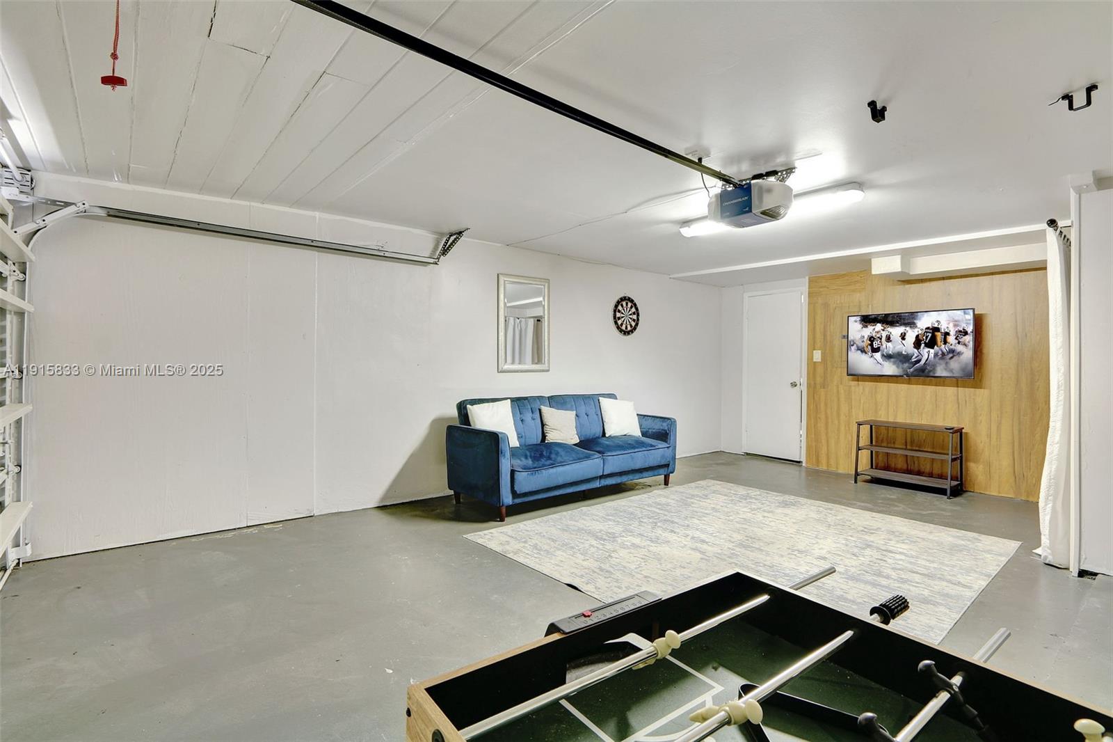 WILTON ESTATES RESUB - Residential Lease