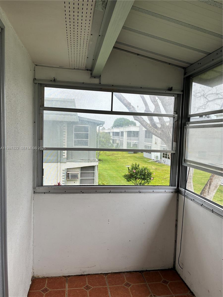 KINGS POINT - Residential