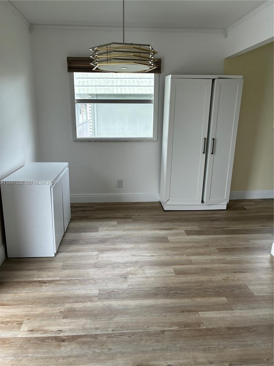 KINGS POINT - Residential