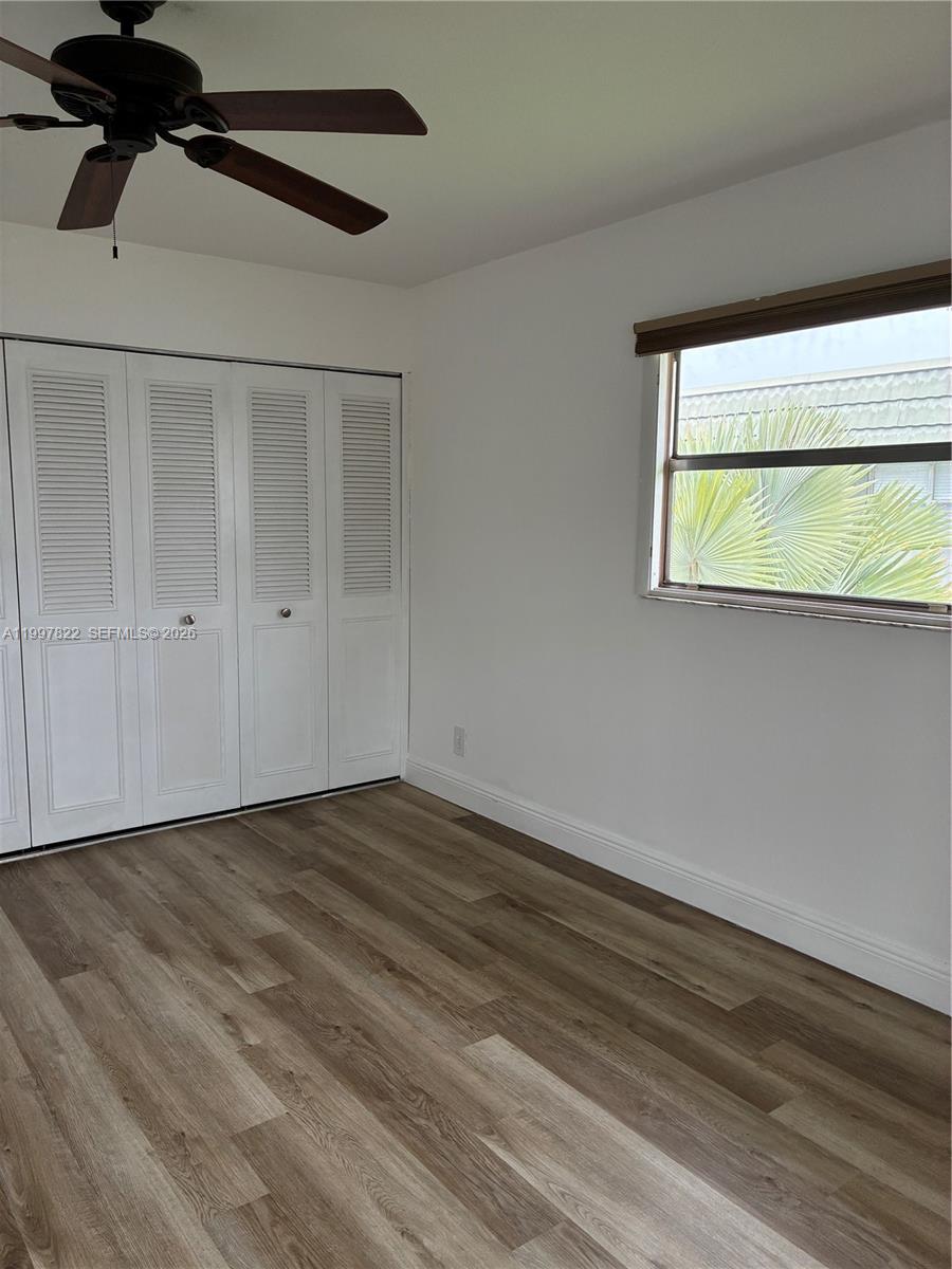 KINGS POINT - Residential