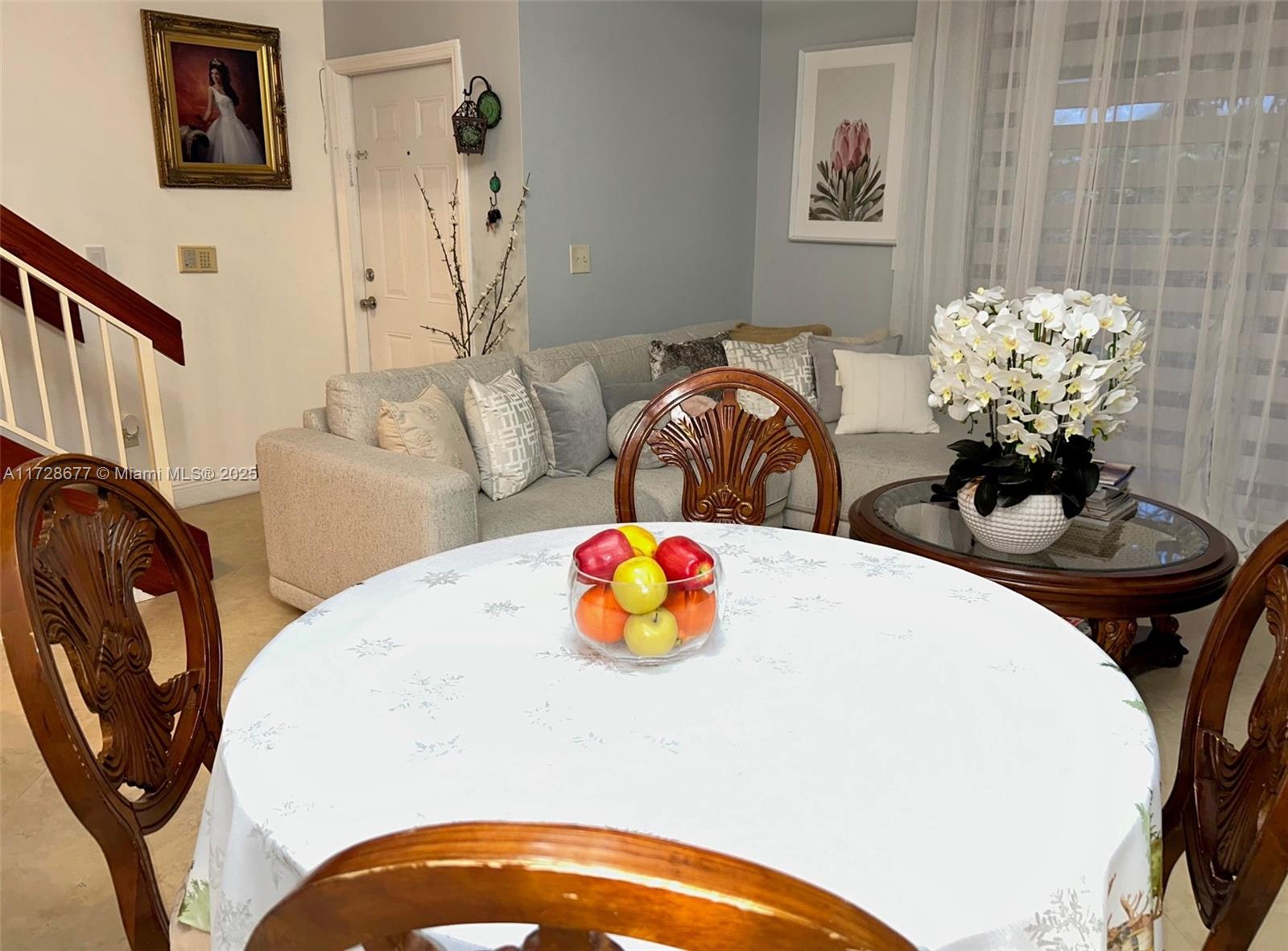 LA HACIENDA COUNTRY CLUB - Residential