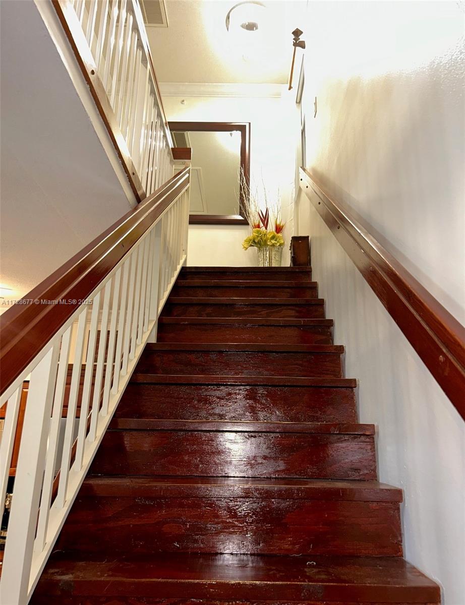 LA HACIENDA COUNTRY CLUB - Residential