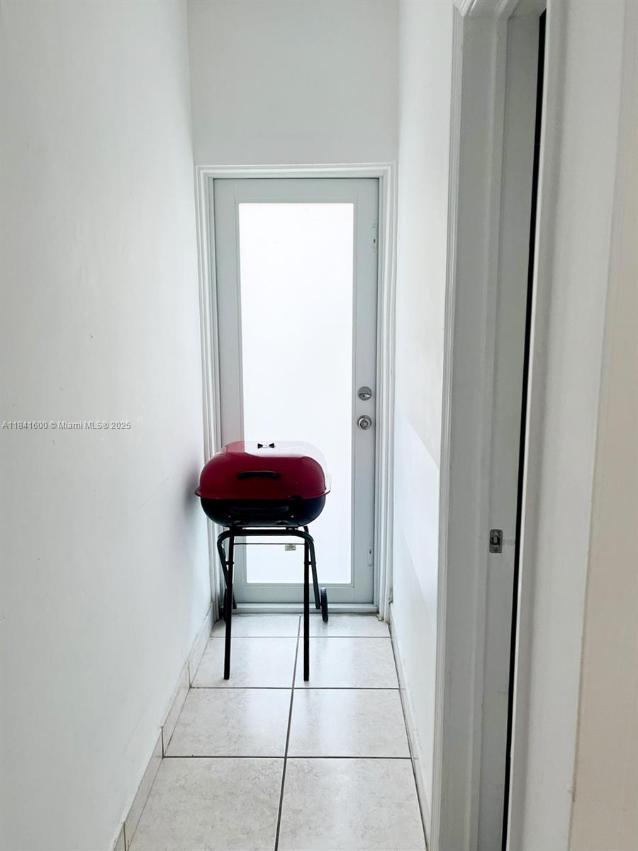 ENCLAVE WATERSIDE VILLAS - Residential