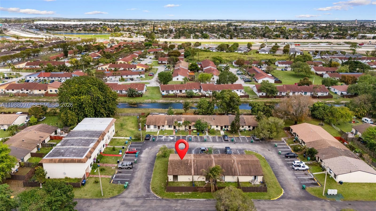 SEAPINES - Residential Lease