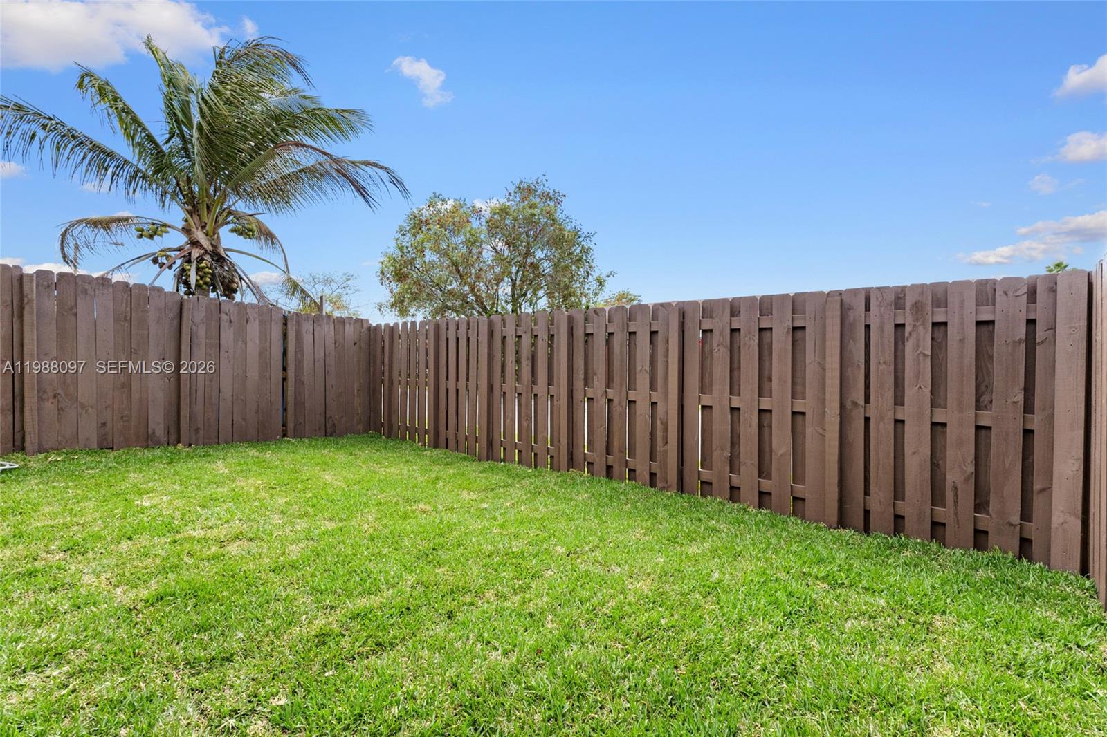 SEAPINES - Residential Lease