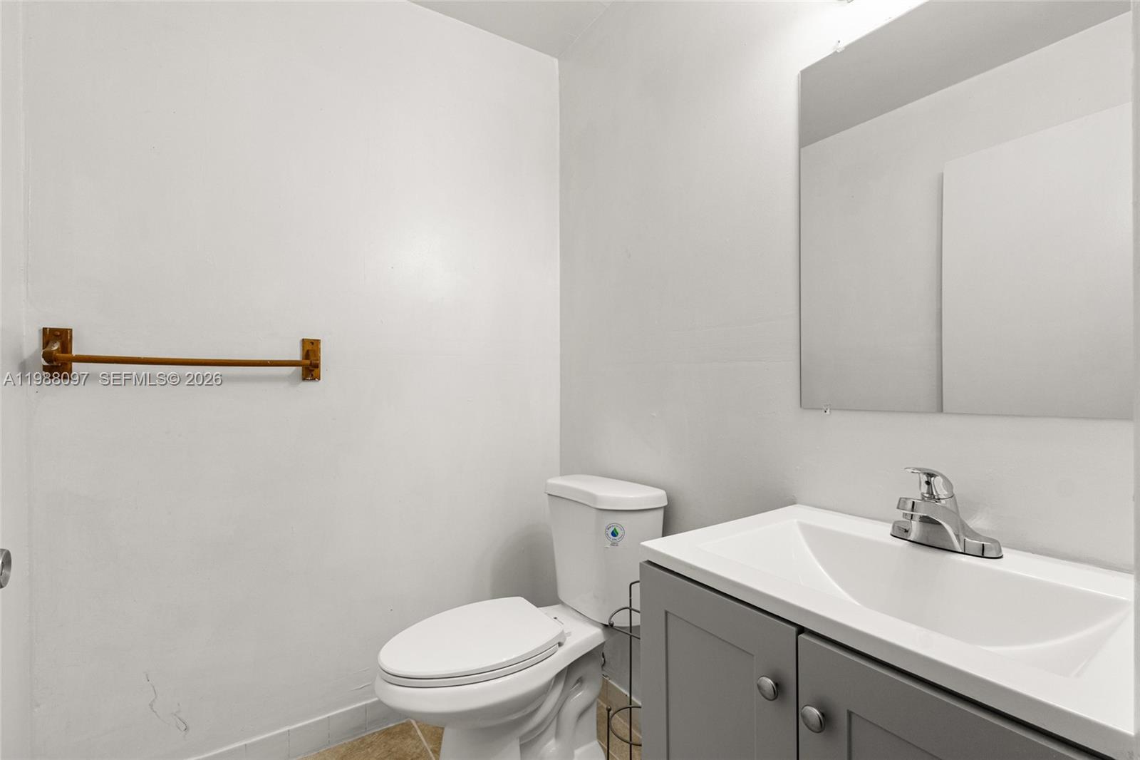 SEAPINES - Residential Lease