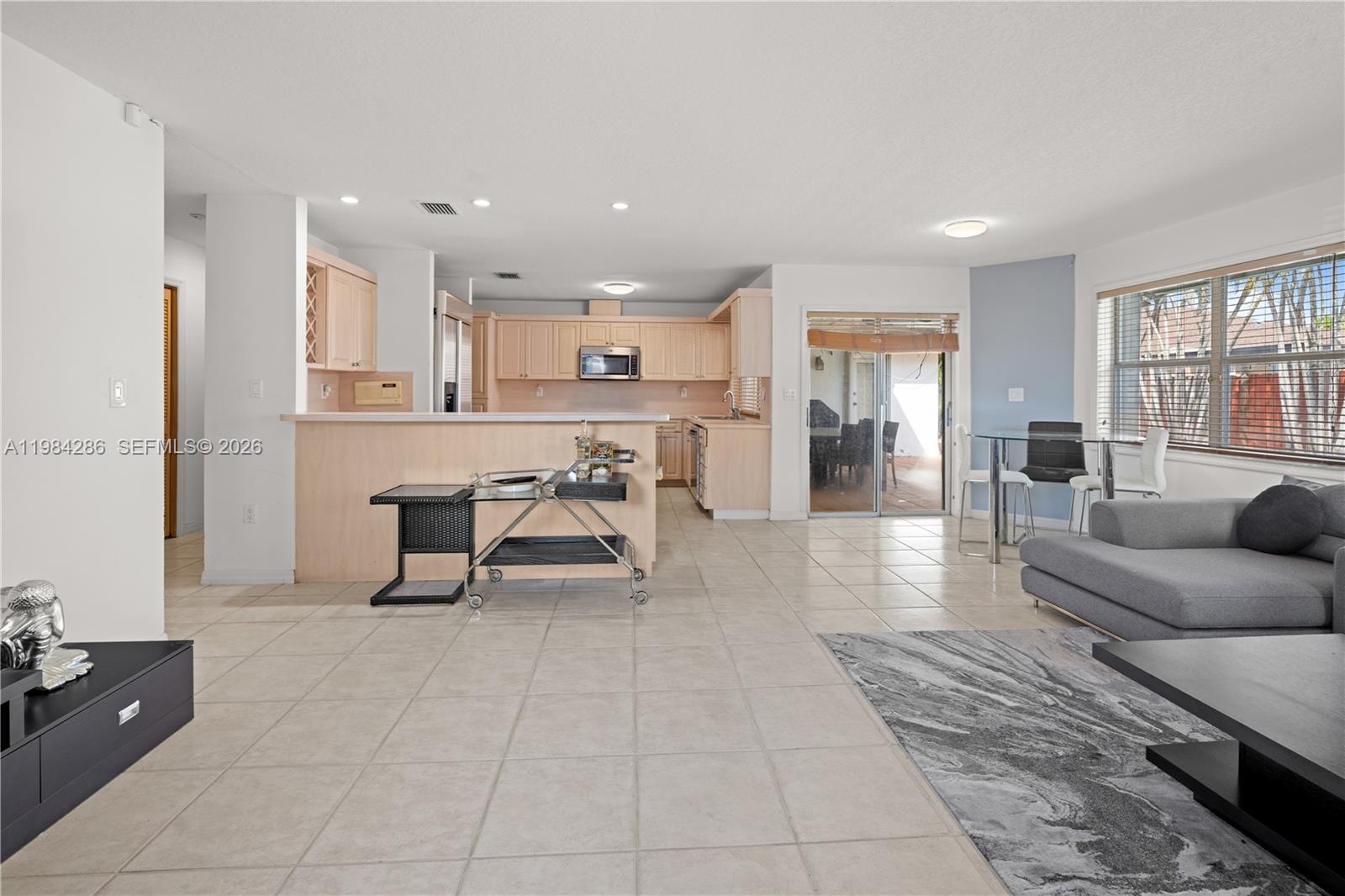 HAMMOCKS SHORES 2ND ADDN - Residential