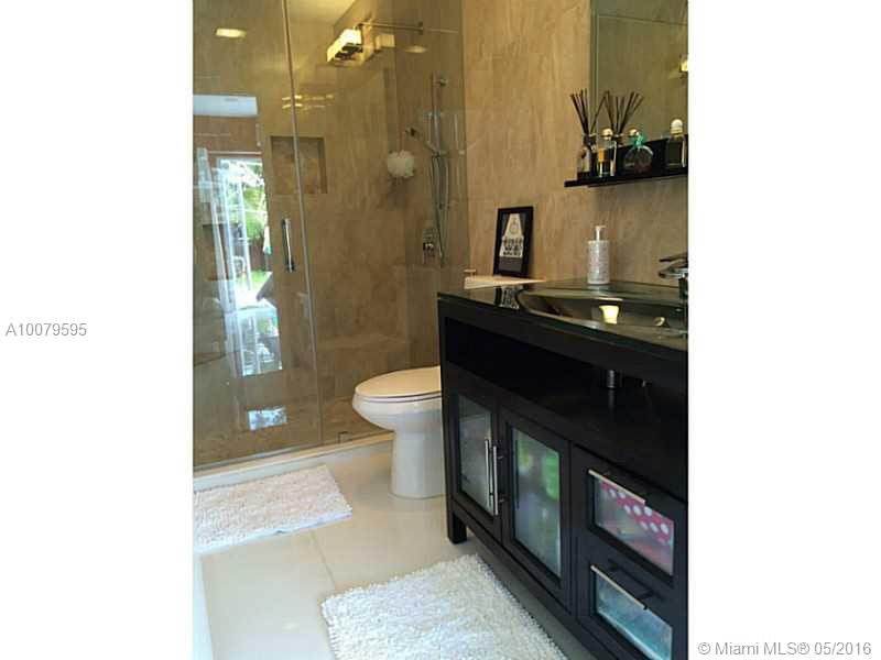 Westwood Lake Add 02 - Residential Lease