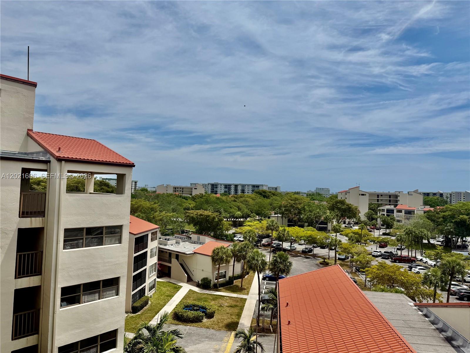 2322 S Cypress Bend Dr 708