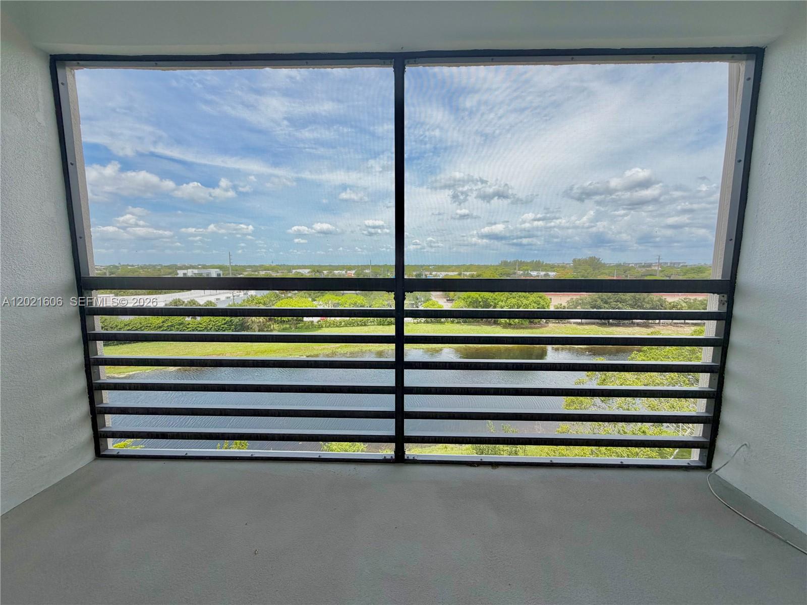 CYPRESS BEND I-D CONDO - Residential