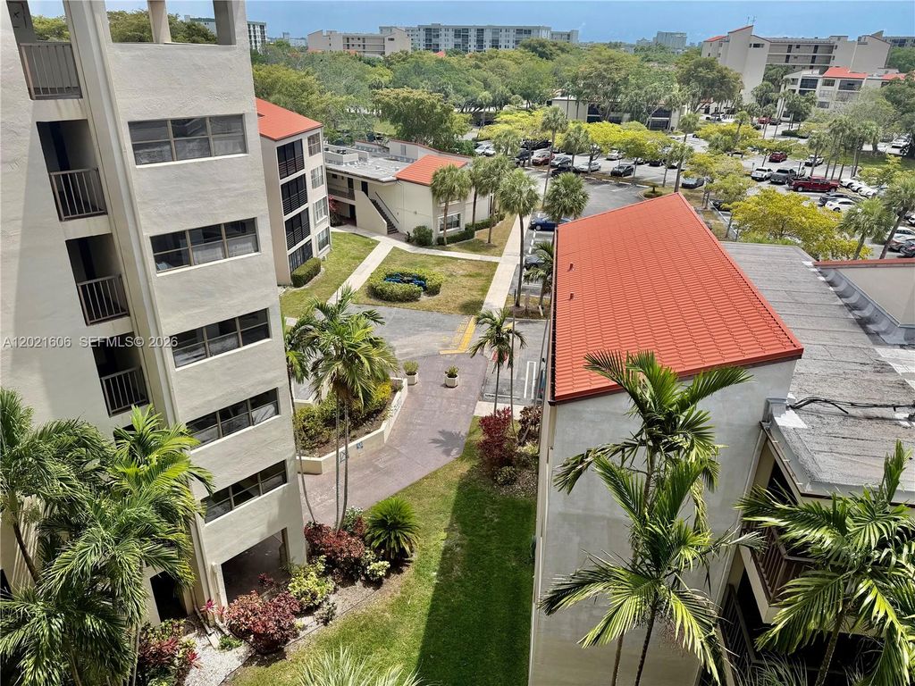 Photo of 2322 S Cypress Bend Dr #708, Pompano Beach, FL 33069 (MLS # A12021606)