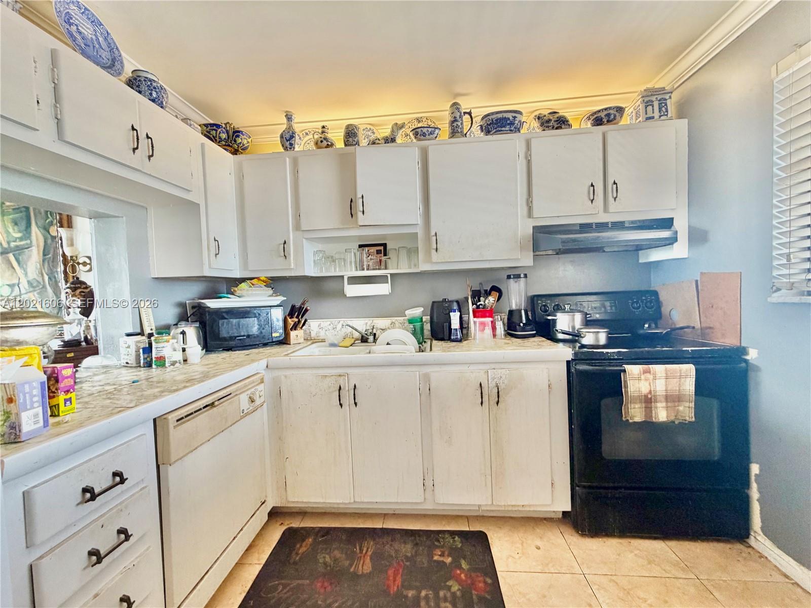 CYPRESS BEND I-D CONDO - Residential