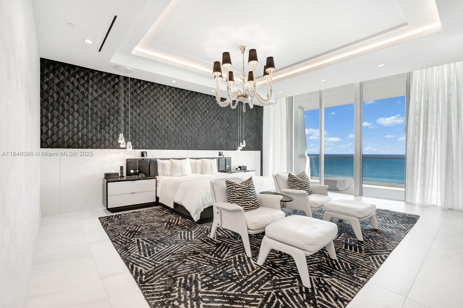 Turnberry Ocean Club - Residential