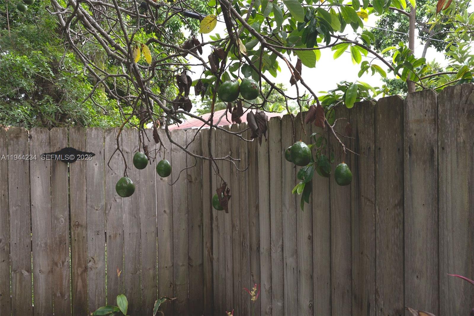 OVERBROOK SHORES NO 3 - Residential