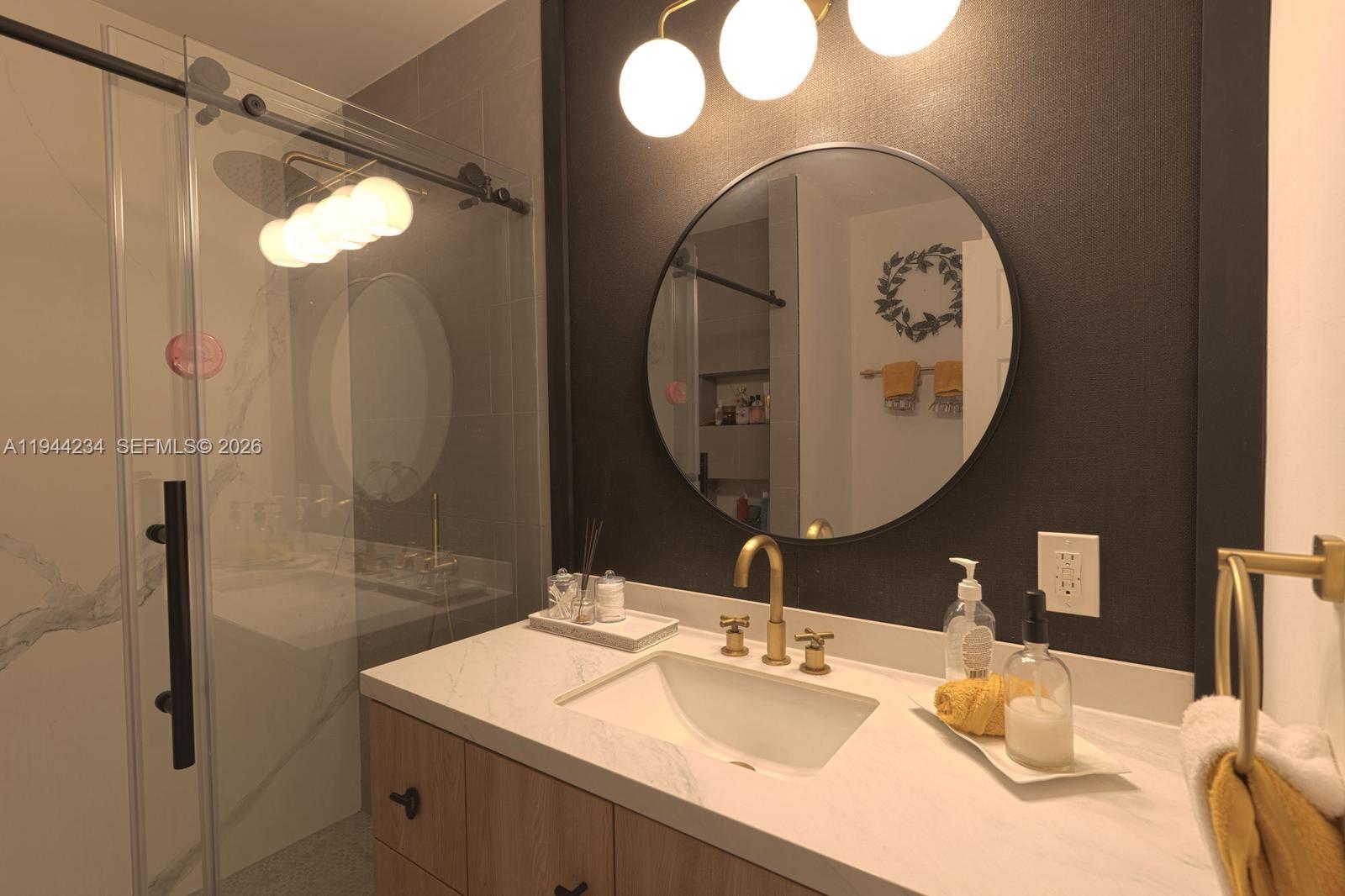 OVERBROOK SHORES NO 3 - Residential