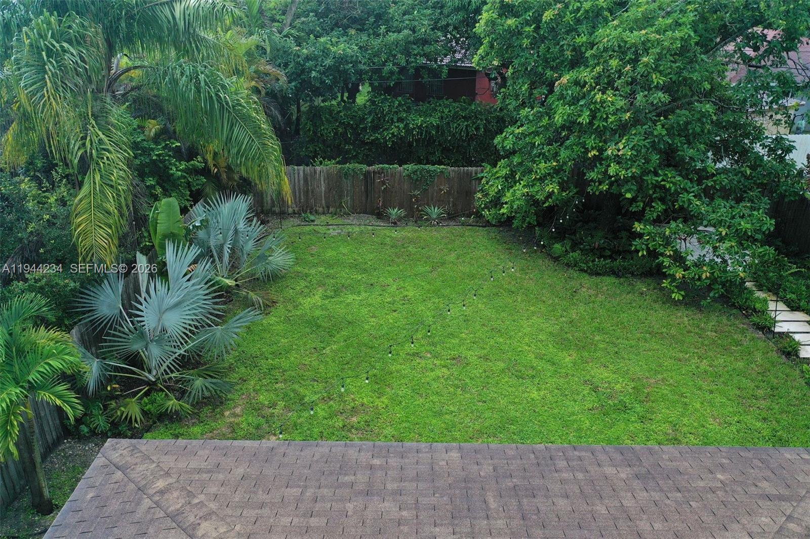 OVERBROOK SHORES NO 3 - Residential