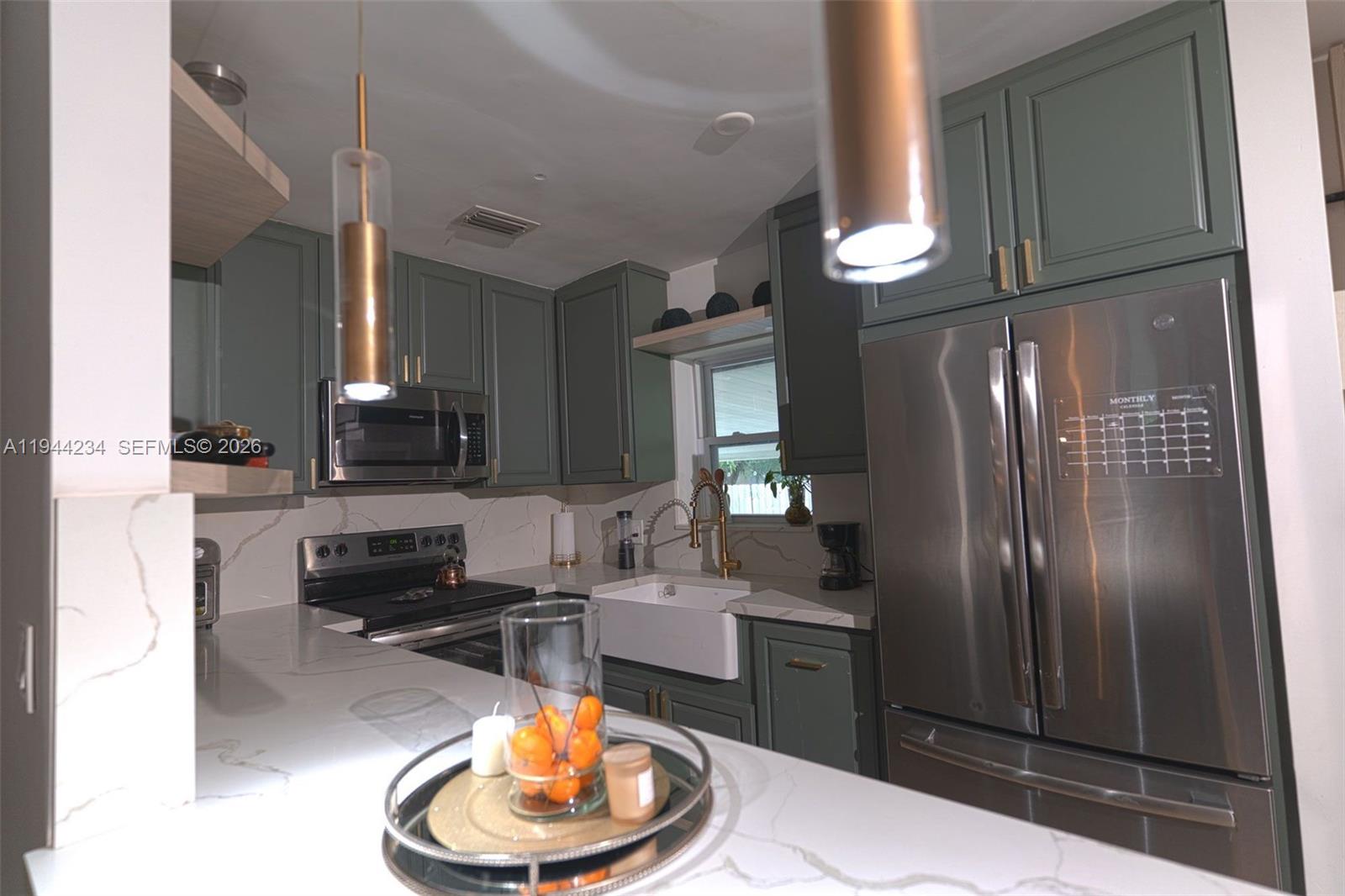 OVERBROOK SHORES NO 3 - Residential