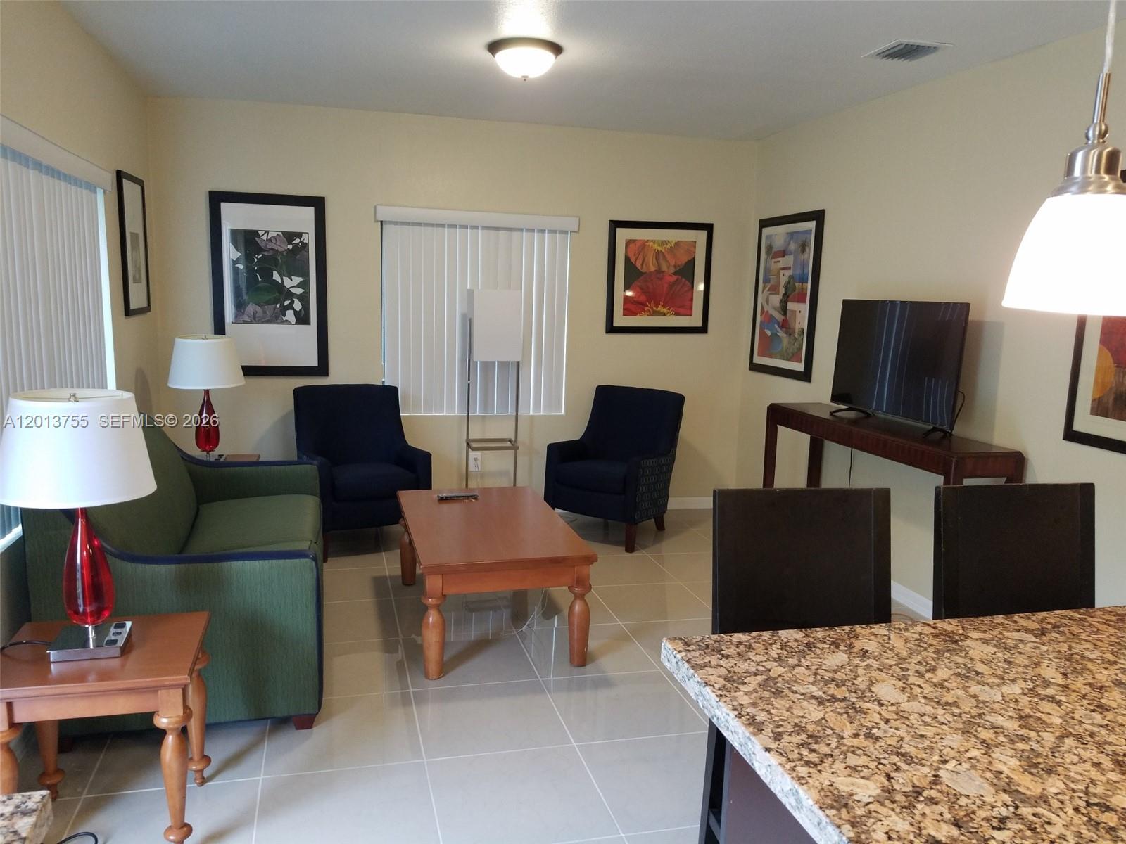 HOLLYWOOD SOUTH SIDE ADD - Residential Lease