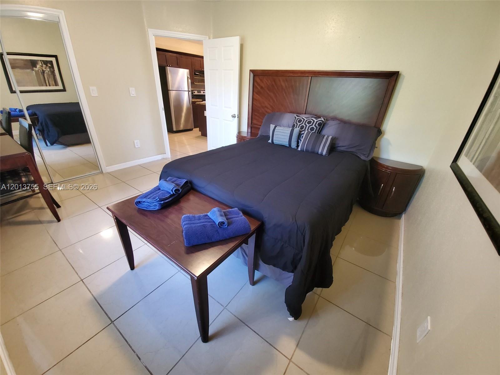 HOLLYWOOD SOUTH SIDE ADD - Residential Lease