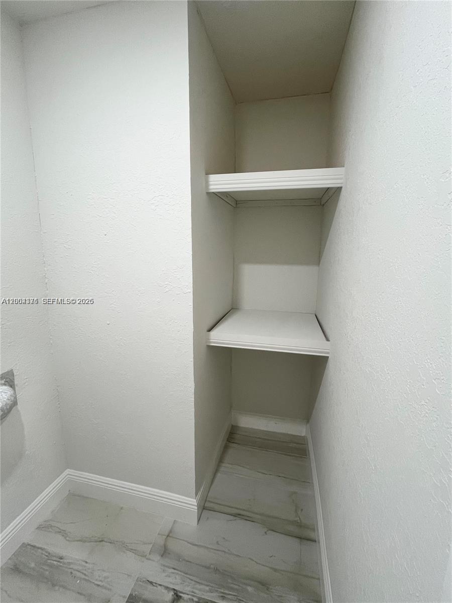 CORAL SPRINGS SUB NO 1 - Residential Lease