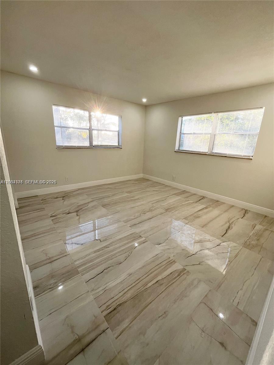CORAL SPRINGS SUB NO 1 - Residential Lease