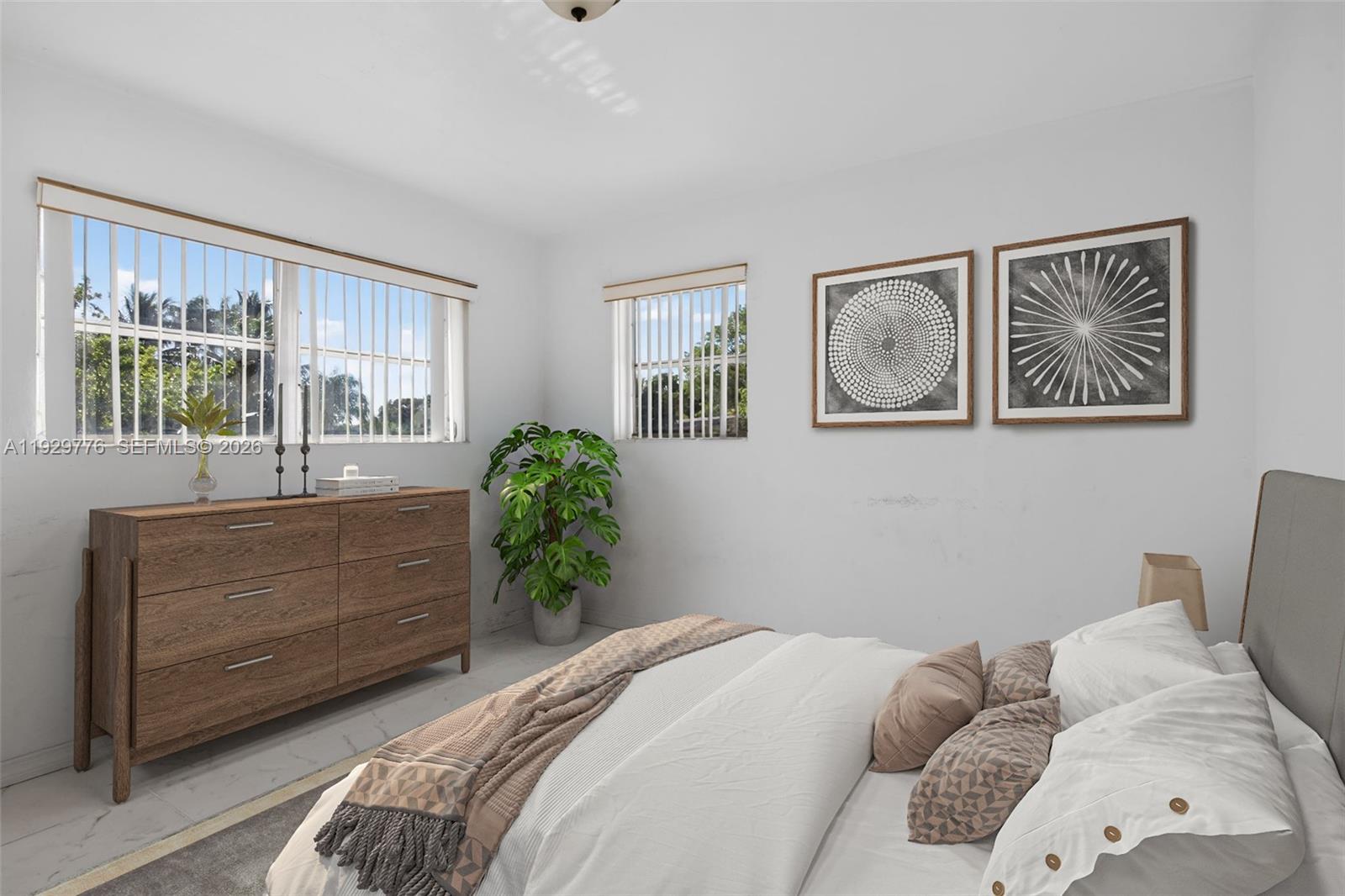 LAUDERDALE VILLAS - Residential