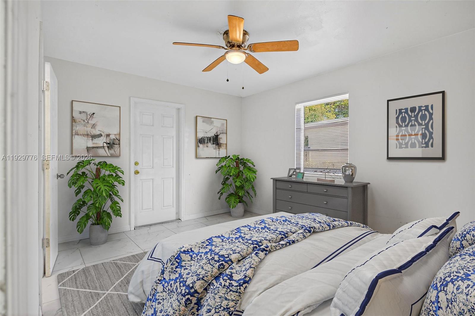 LAUDERDALE VILLAS - Residential