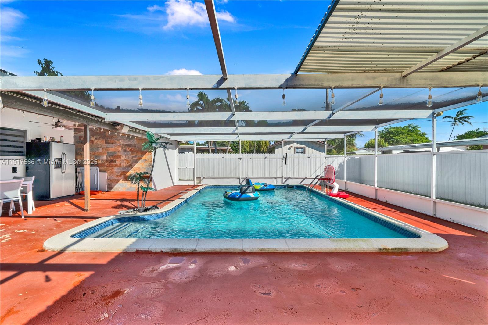 CUTLER RIDGE SEC 3 - Residential