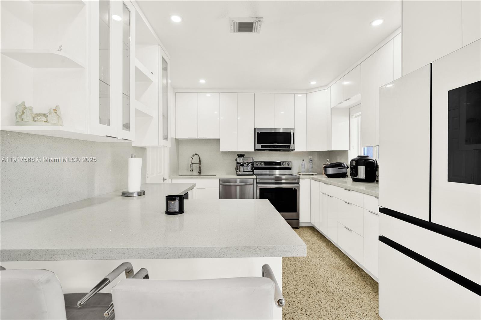 CUTLER RIDGE SEC 3 - Residential