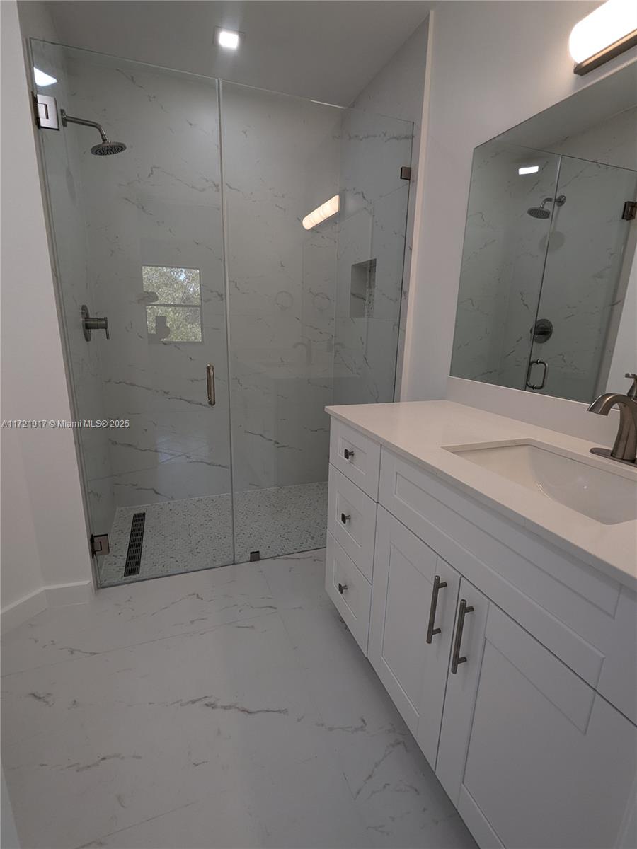 WEST FONTAINE CONDO - Residential Lease