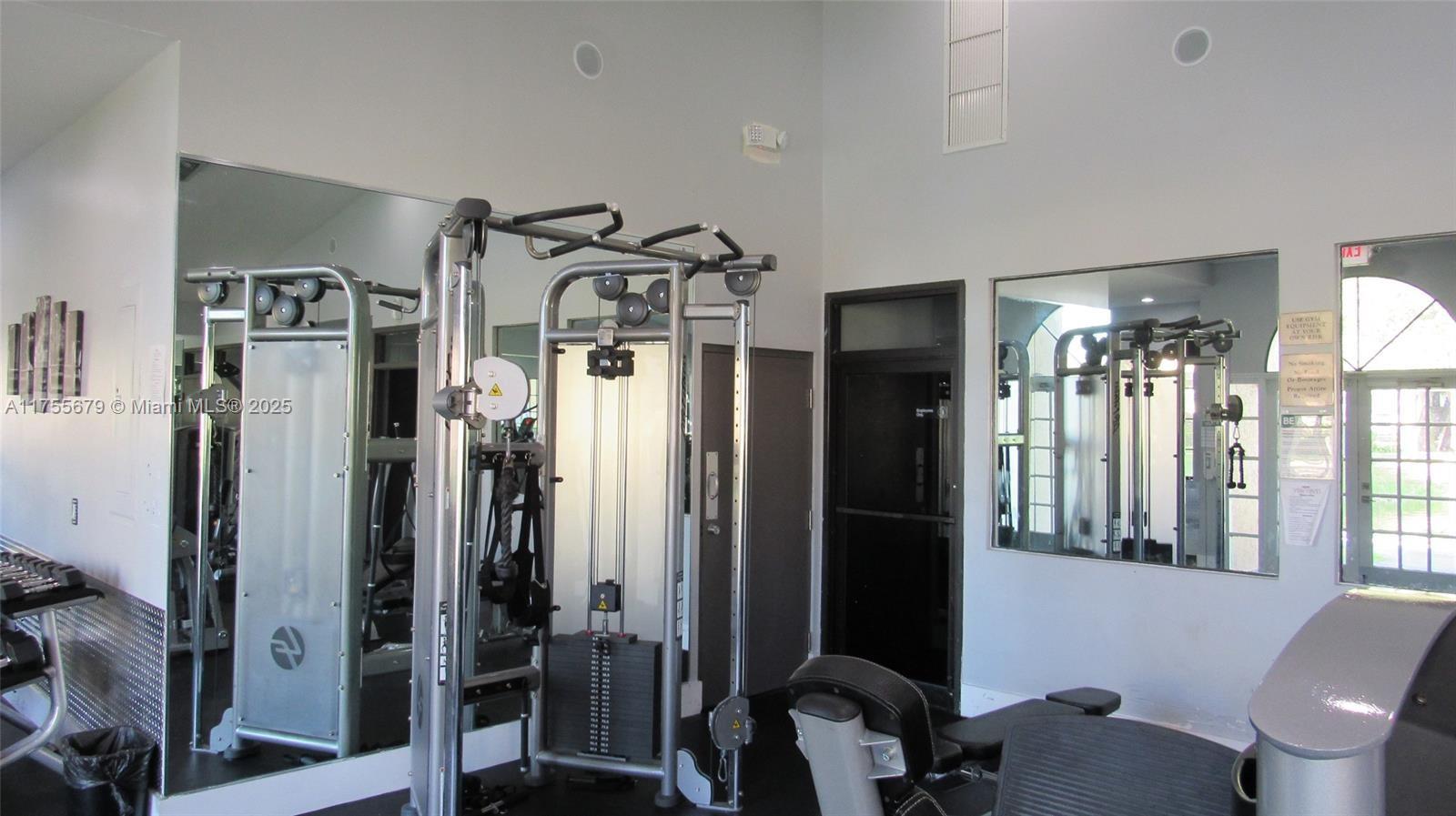 VISCONTI CONDO - Residential