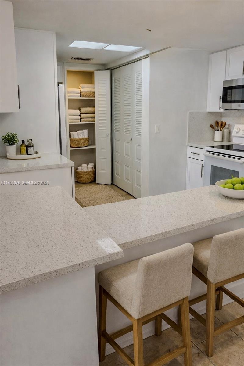 VISCONTI CONDO - Residential