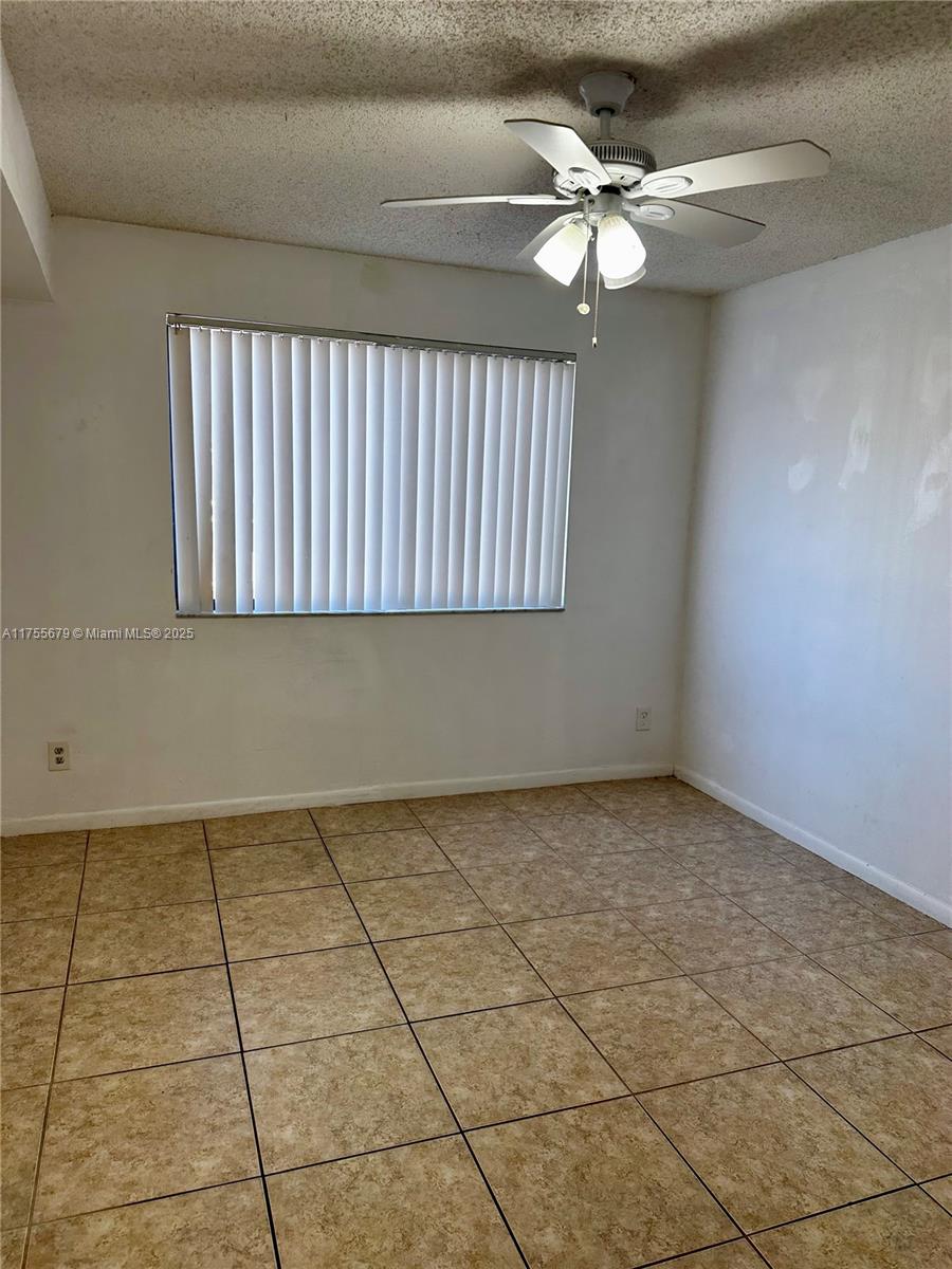 VISCONTI CONDO - Residential
