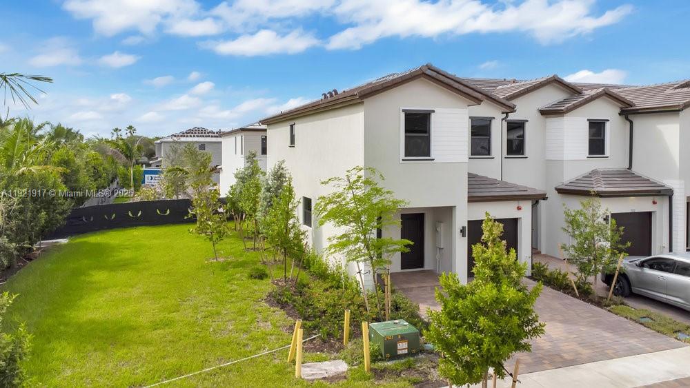 SUNSET PINES - Residential Lease