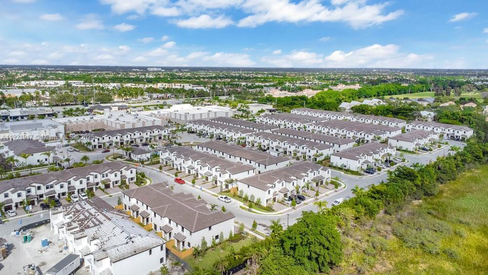 SUNSET PINES - Residential Lease